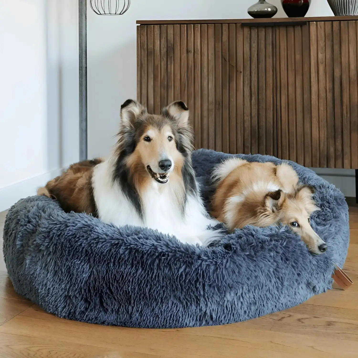 MrFluffyFriend™ - World's #1 Anxiety Relieving Dog Bed - Image 2
